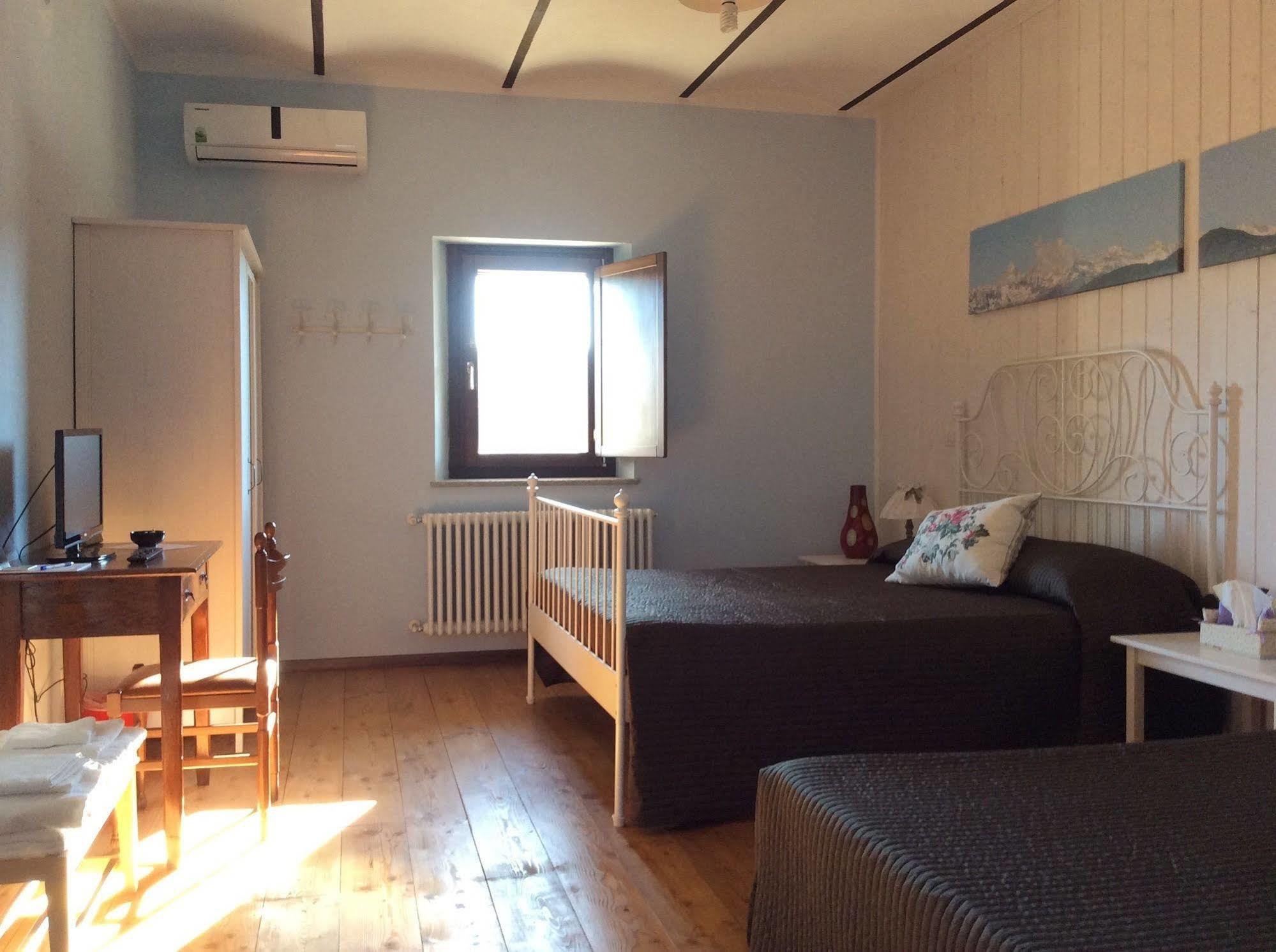 아이라스카 Quattro Gatti B&B 외부 사진